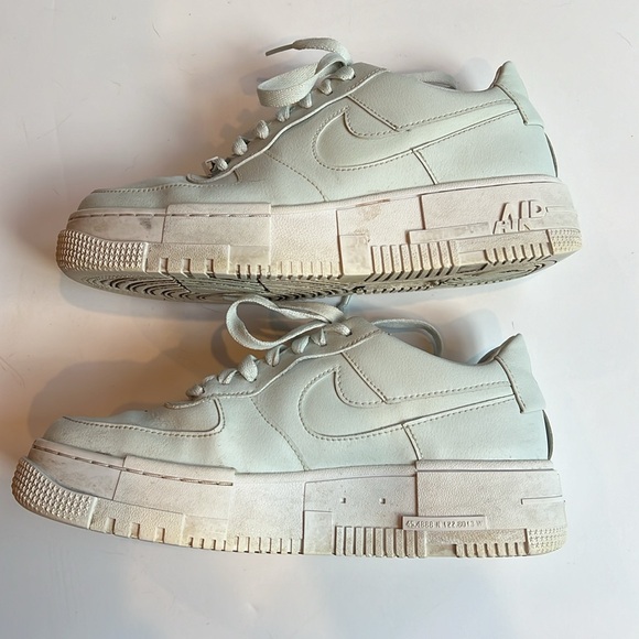 Nike Air Force 1 women’s 8 - Picture 4 of 7